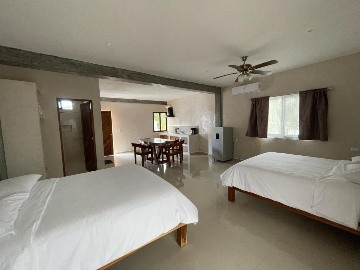 Mexhe Hotel El Cuyo Zewnętrze zdjęcie