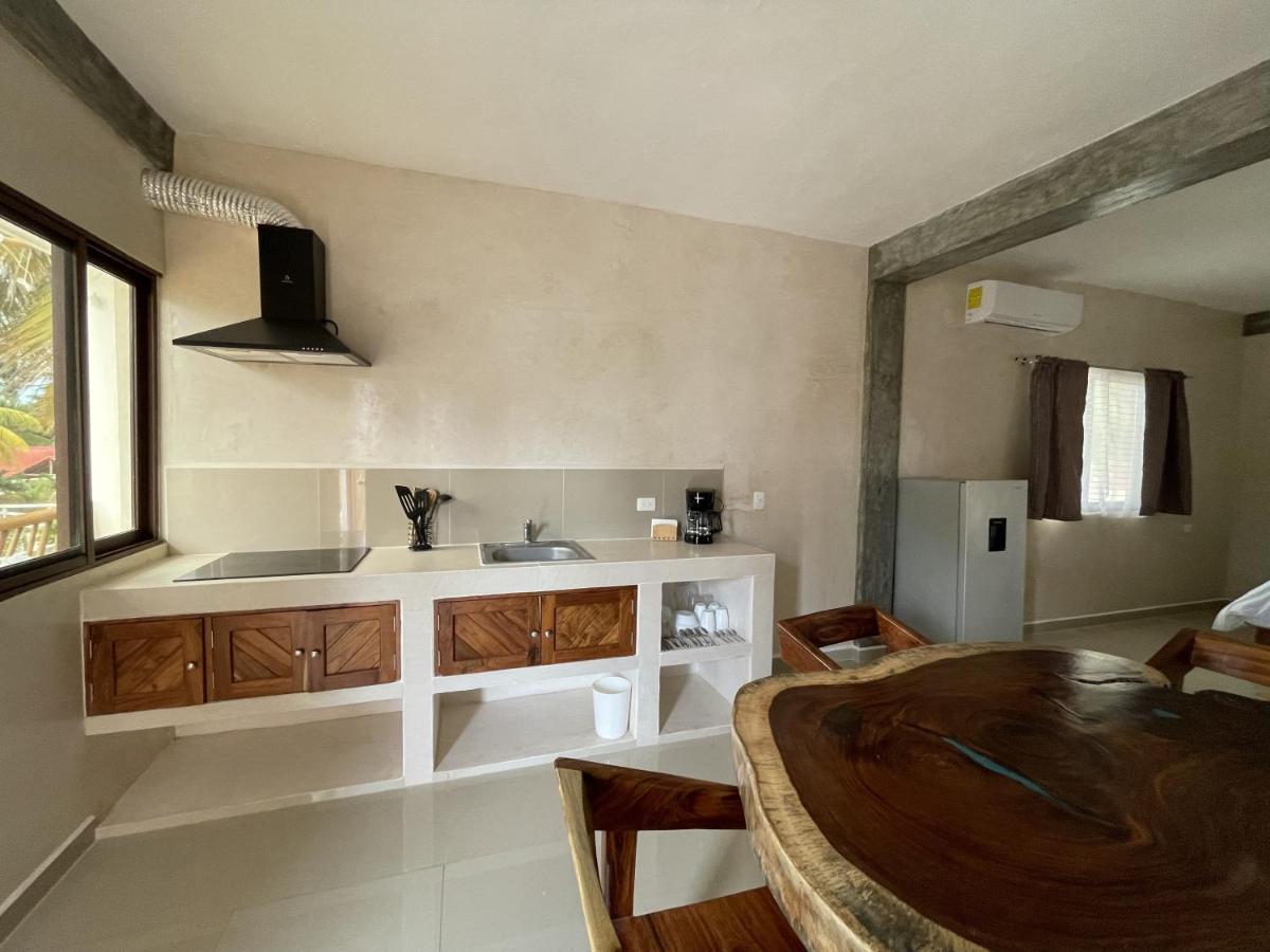 Mexhe Hotel El Cuyo Zewnętrze zdjęcie